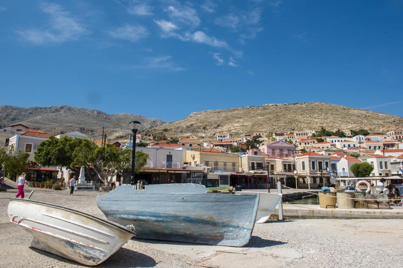 Appartement Spitakia à Chalki Town Extérieur photo