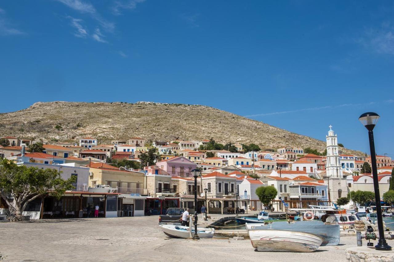 Appartement Spitakia à Chalki Town Extérieur photo